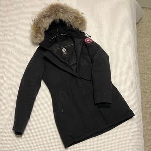 Canada Goose Victoria Down Jacket Size M